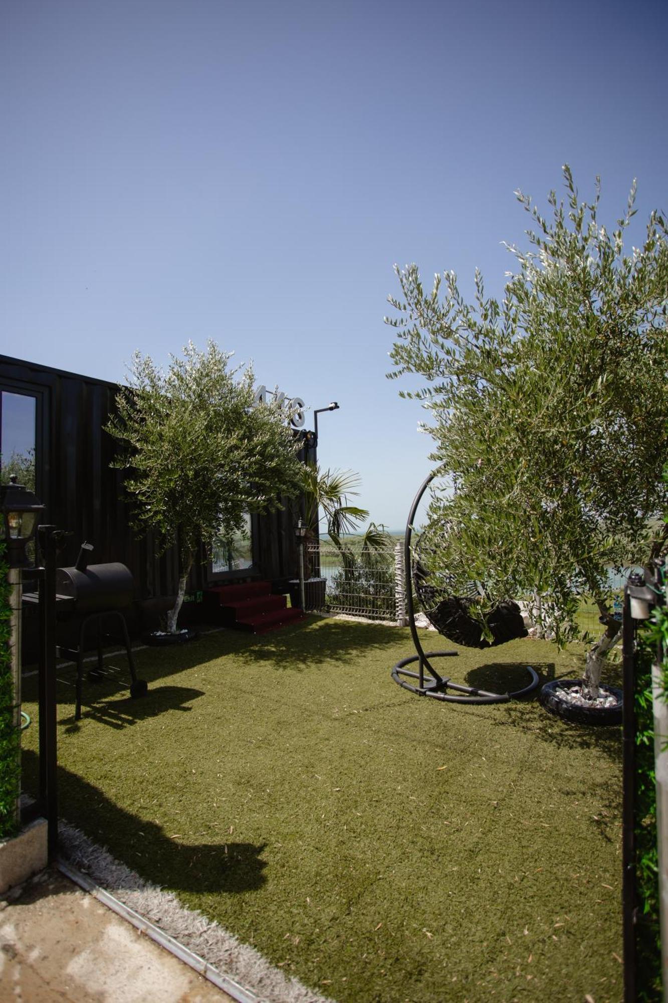 Вилла 446 Tiny House Shiroke Экстерьер фото
