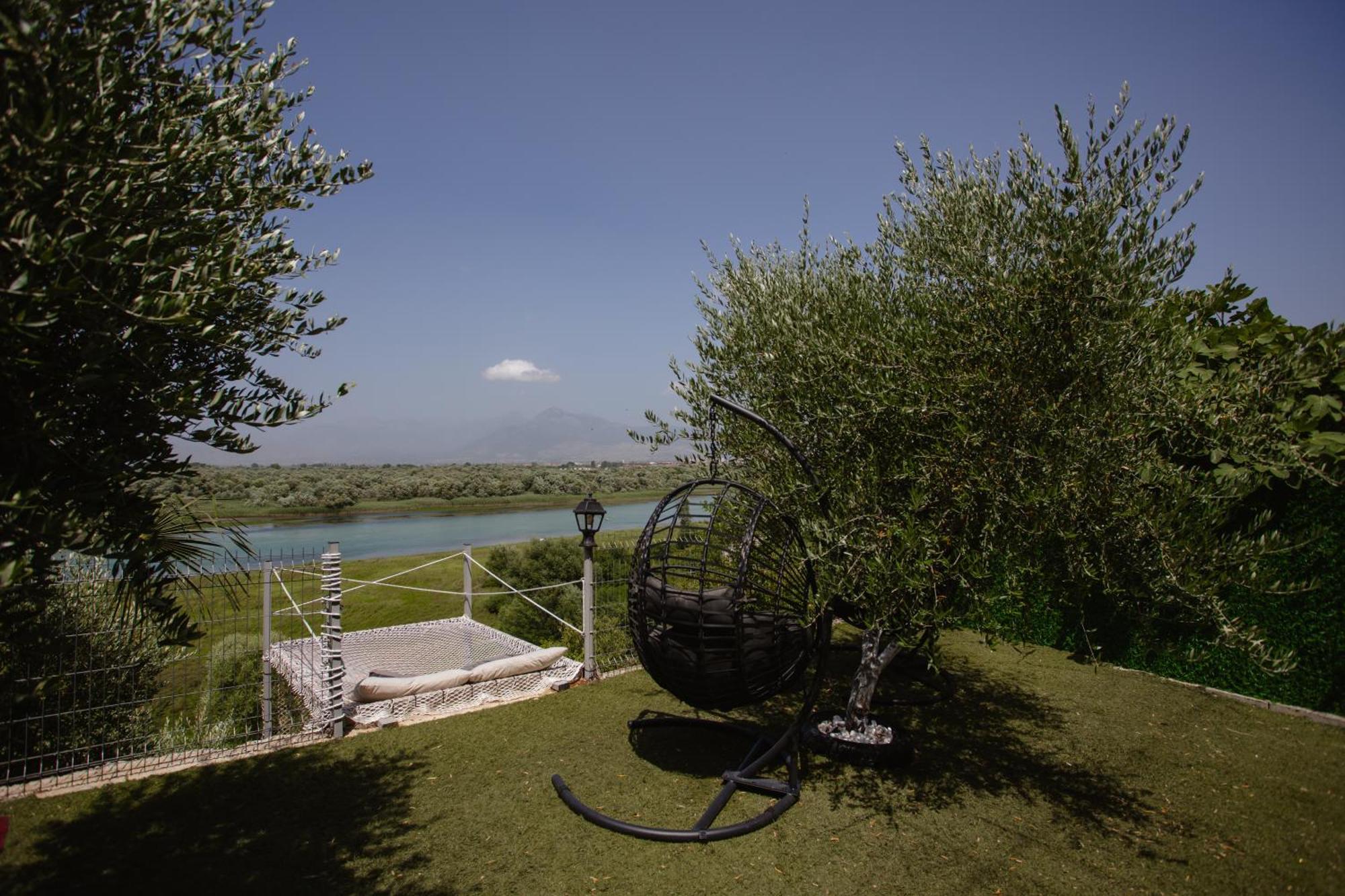 Вилла 446 Tiny House Shiroke Экстерьер фото