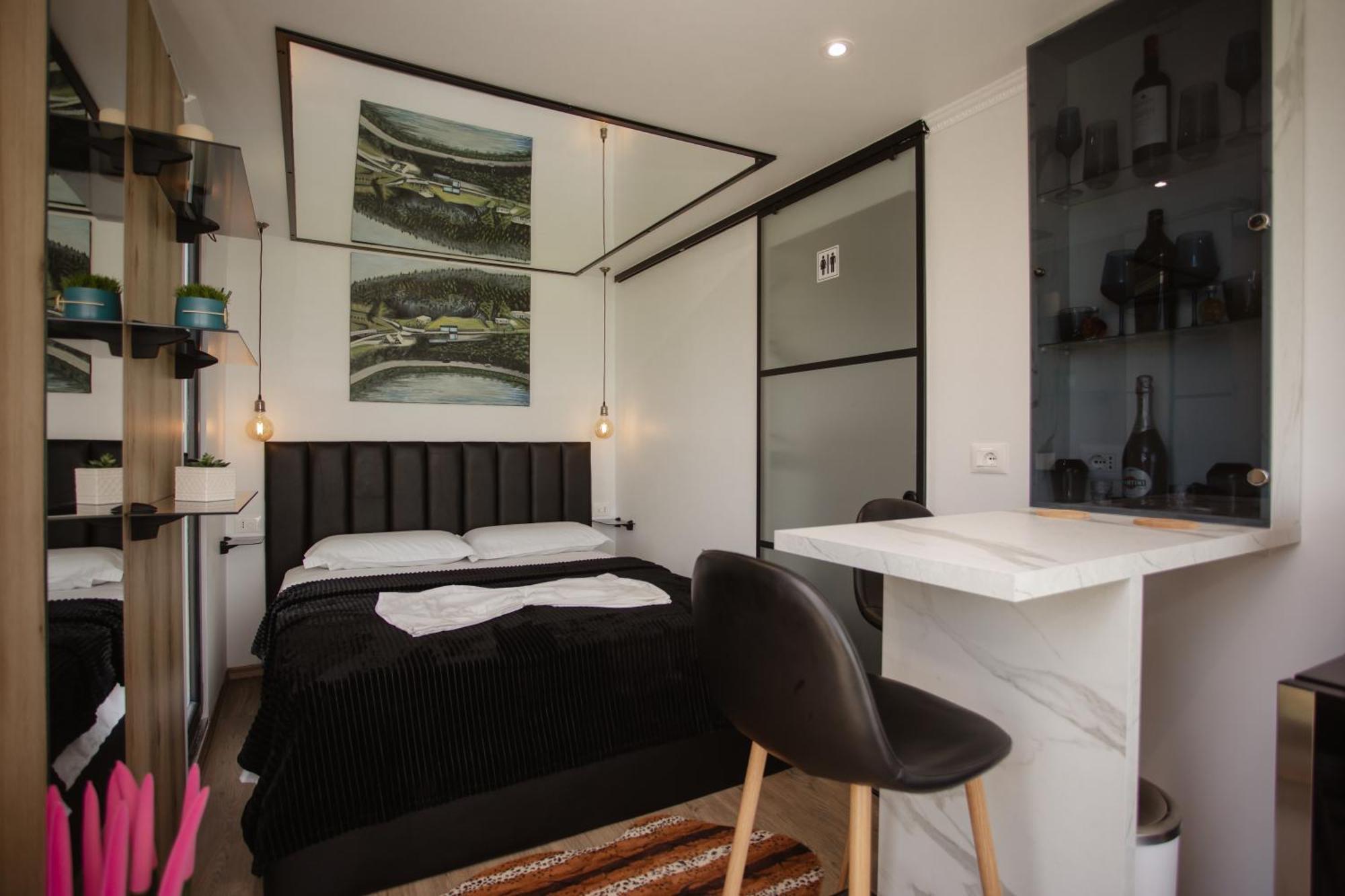 Вилла 446 Tiny House Shiroke Экстерьер фото