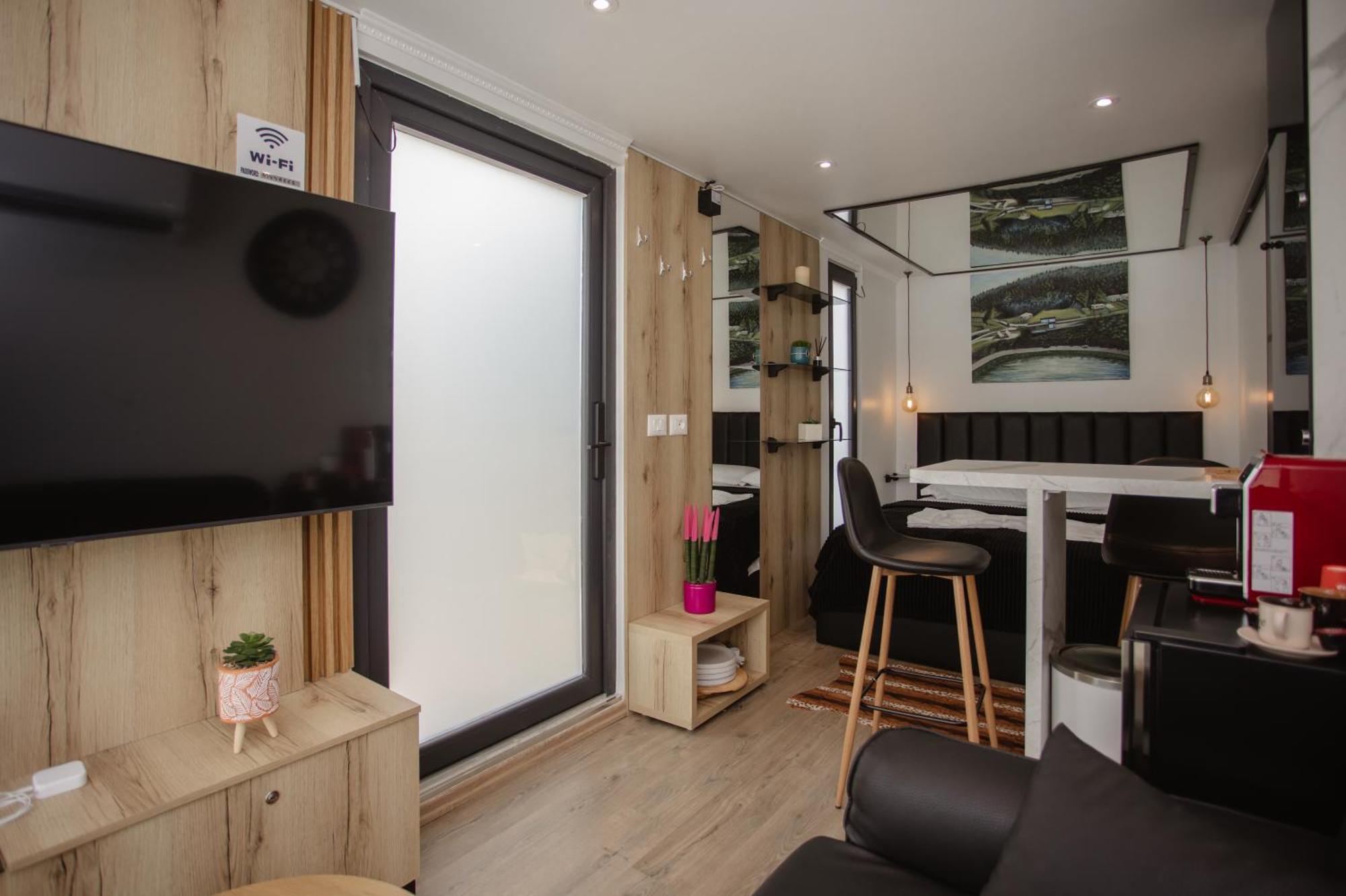 Вилла 446 Tiny House Shiroke Экстерьер фото